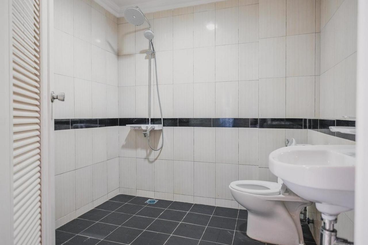 Reddoorz Plus Near Pelabuhan Merak Cilegon Ngoại thất bức ảnh