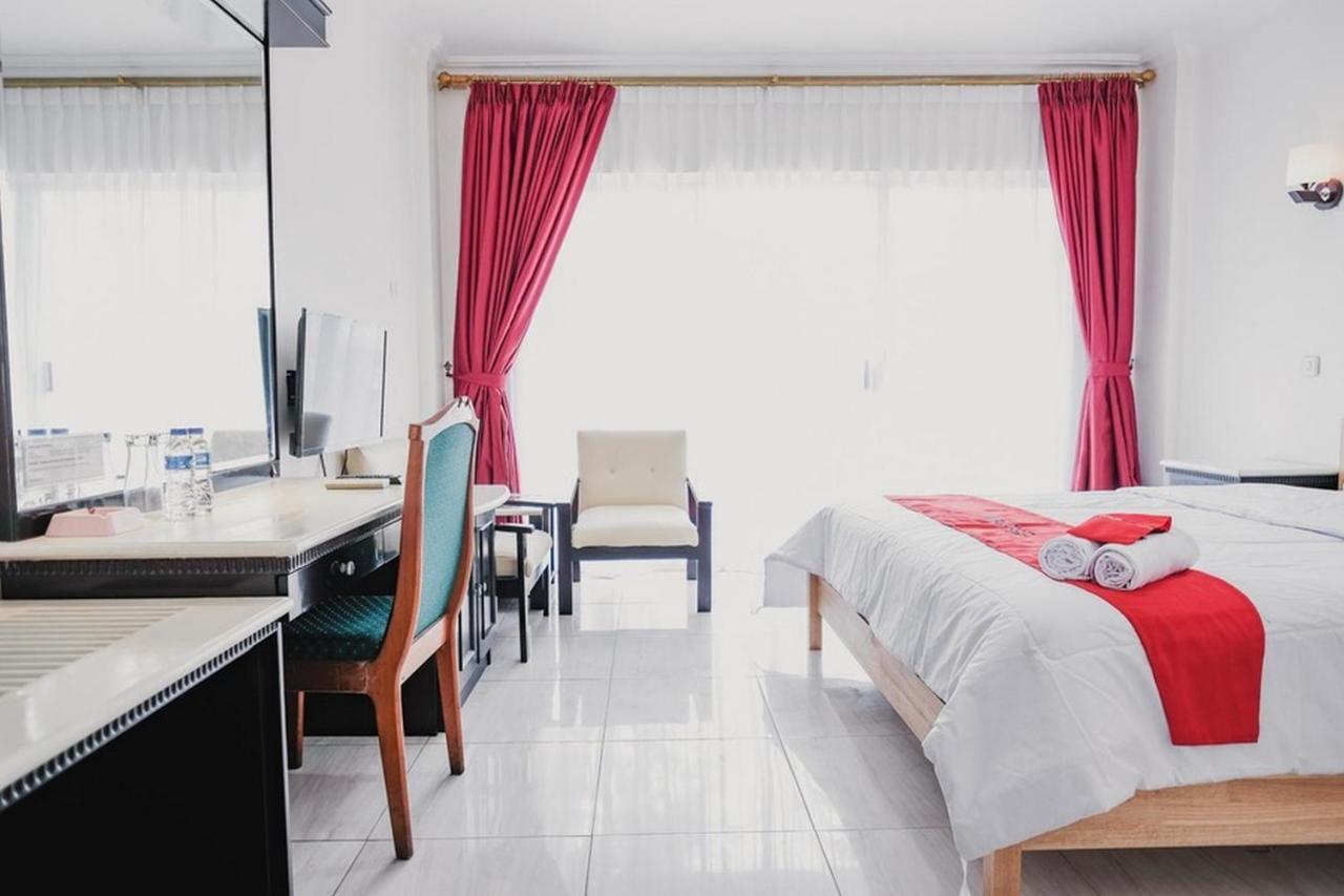 Reddoorz Plus Near Pelabuhan Merak Cilegon Ngoại thất bức ảnh