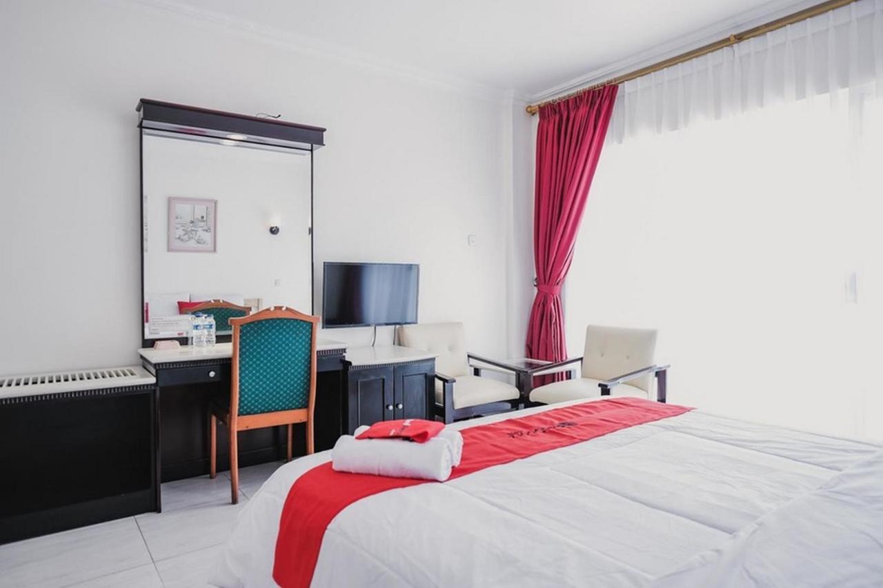 Reddoorz Plus Near Pelabuhan Merak Cilegon Ngoại thất bức ảnh